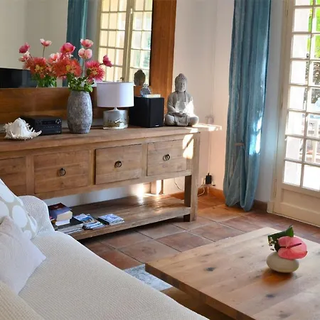 Villa Aurlie Sea View, 500m To And Shops *