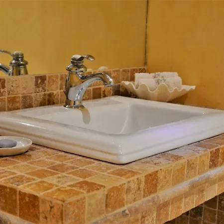 Aurlie Sea View, 500m To And Shops Villa *